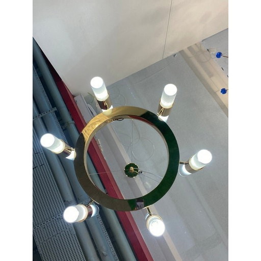 Zeitgenössische Gold Ring Kronleuchter mit Gradient Weiß und Carrara Marmor Gläser von Simoeng