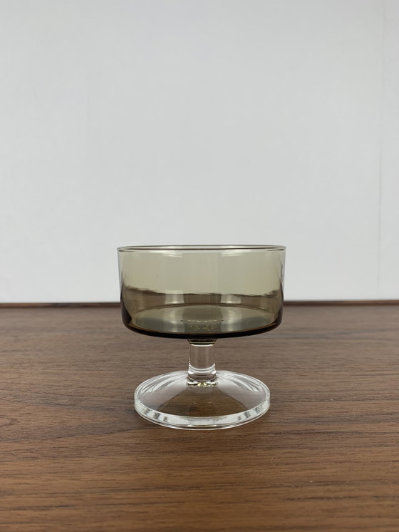 Image 1 of Satz von 9 Rauchglas Champagner / Dessertgläser - 1970