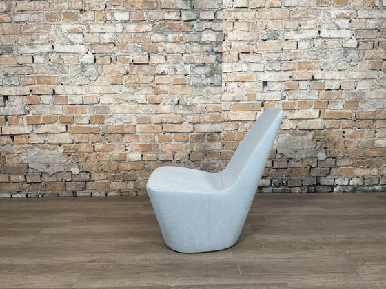Image 1 of Vitra Monopod hellblauer Sessel