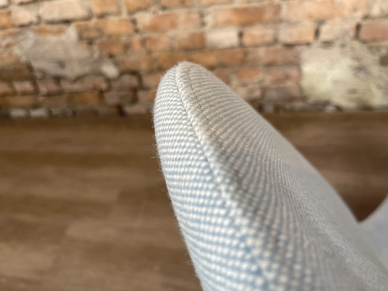 Image 1 of Vitra Monopod hellblauer Sessel