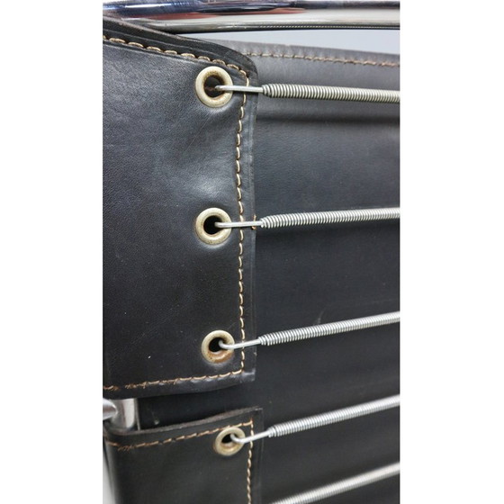 Image 1 of Vintage LC1 Sessel in schwarzem Leder und Chromstahl von Le Corbusier für Cassina, Italien 1970