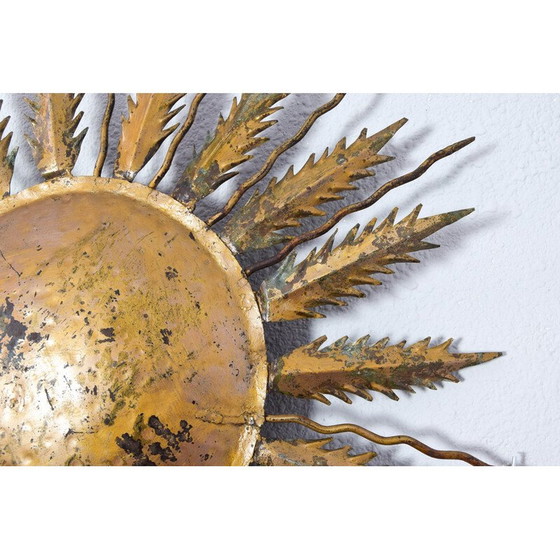 Image 1 of Deckenlampe aus gehämmertem Metall in Sonnenform, Spanien 1940