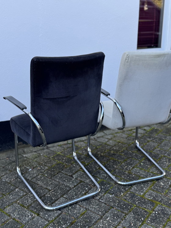 Image 1 of Paar Stahlrohr-Armlehnstühle