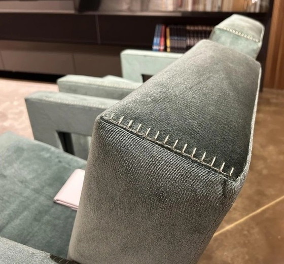 Image 1 of Cassina 2 Utrecht 637 Neu Nie Benutzt In Olive Grün Samt Pferd Nähen