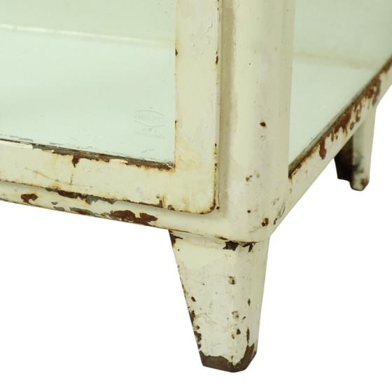 Image 1 of Metall-Apotheke Schrank Medizin Schrank Industrie 1970S