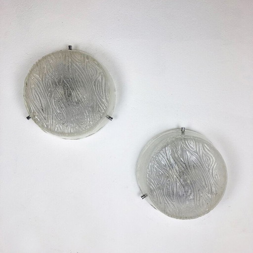 Paar alte Wandlampen aus Milchglas, Deutschland 1970