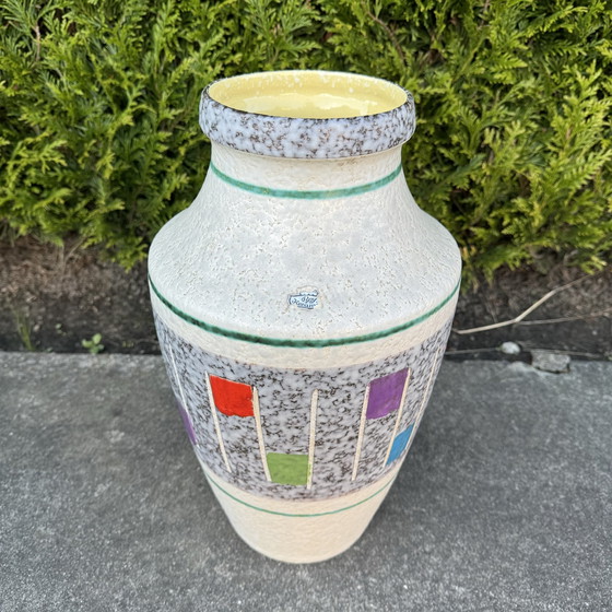 Image 1 of Westdeutsche Fett-Lava-Vase