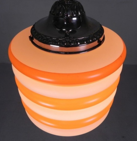Image 1 of Art deco Hängelampe mit orangefarbenen Streifen