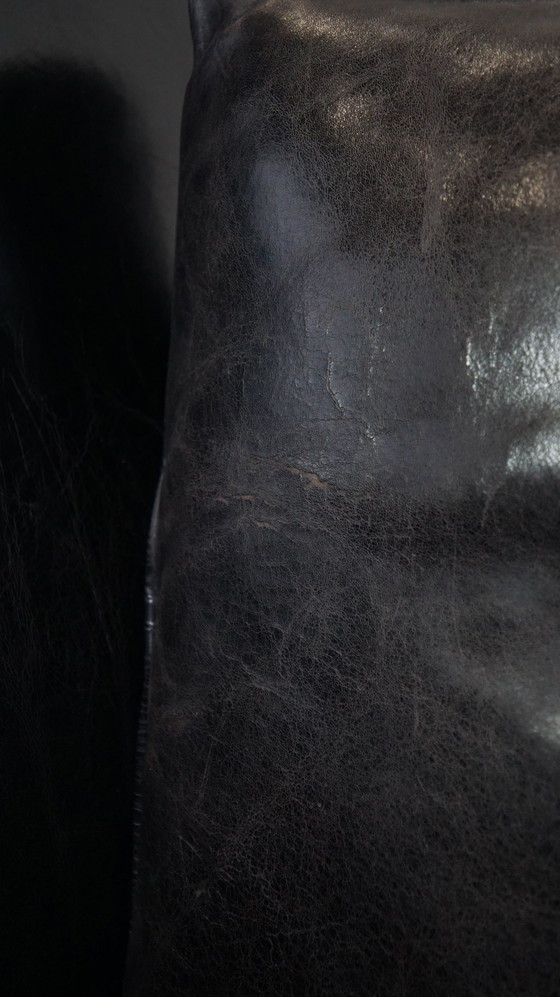 Image 1 of Sessel aus Schafsleder in schwarzer Farbe