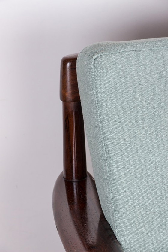 Image 1 of Dänisches 3-Sitzer-Sofa Aus Palisander Und Stoff Neu Von Grete Jalk Für Poul Jepessen 1960.