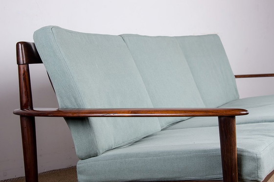 Image 1 of Dänisches 3-Sitzer-Sofa Aus Palisander Und Stoff Neu Von Grete Jalk Für Poul Jepessen 1960.
