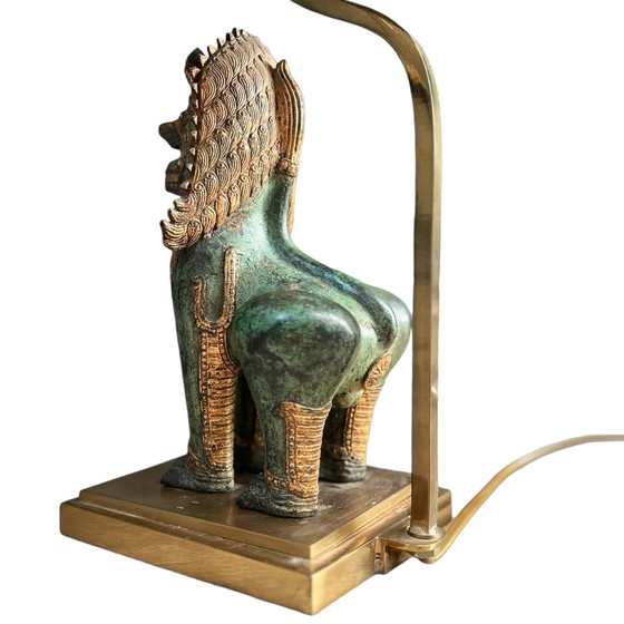 Image 1 of Thai Singha Löwe Foo Hund Tischlampe aus Bronze und vergoldet