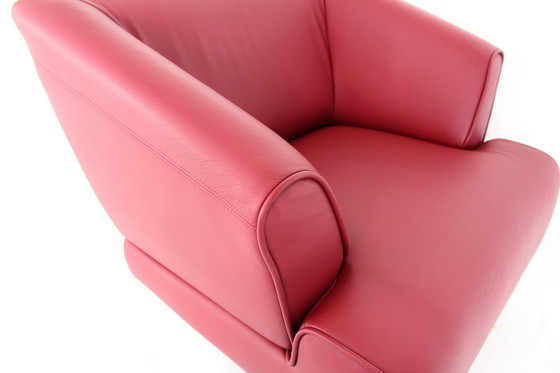 Image 1 of As new, Rolf Benz Lounge Chair / Sessel with red leather and aluminum feet