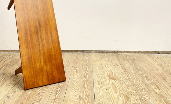 Image 1 of Mid Century Teak Couchtisch