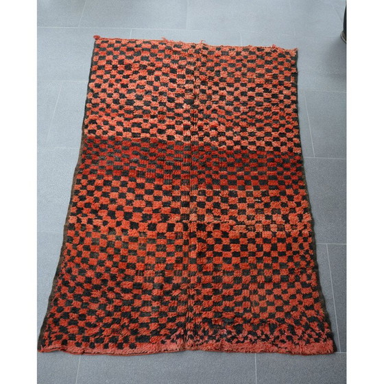 Image 1 of Berberteppich aus roter und schwarzer Wolle, 1970