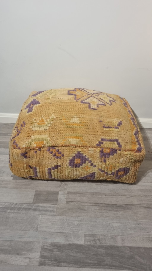 Vintage Berber Pouf Handgemacht In Marokko