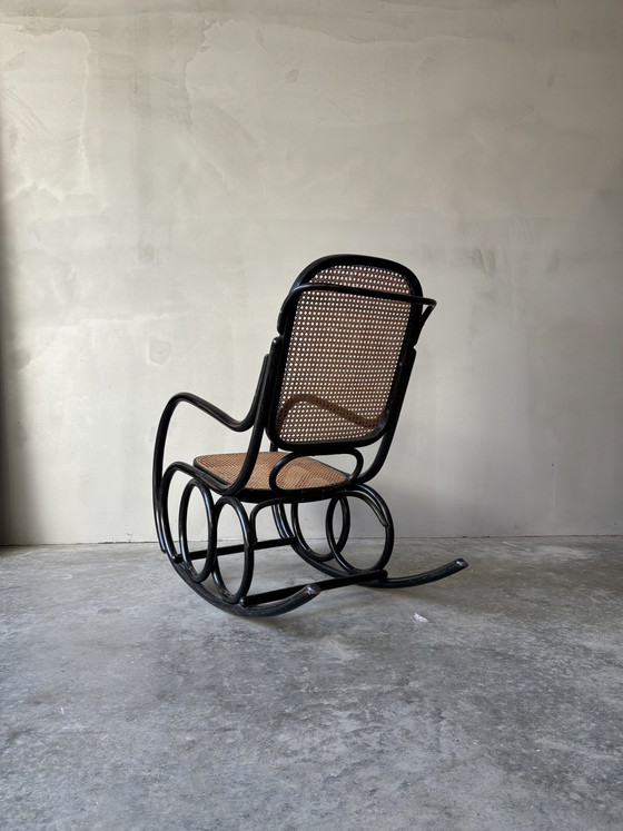 Image 1 of Vintage Schaukelstuhl im Thonet-Stil Schwarz