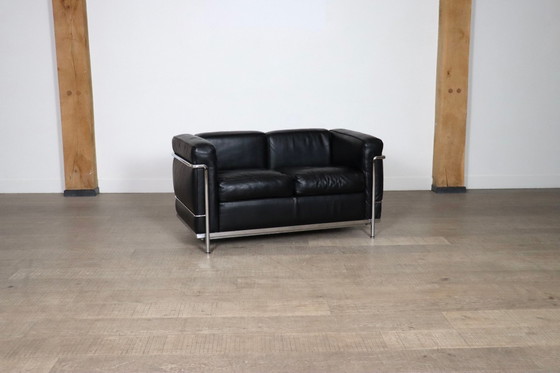 Image 1 of Vintage Cassina Lc2 Zweisitzer Sofa von Charlotte Perriand und Le Corbusier