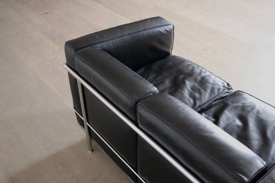 Image 1 of Vintage Cassina Lc2 Zweisitzer Sofa von Charlotte Perriand und Le Corbusier