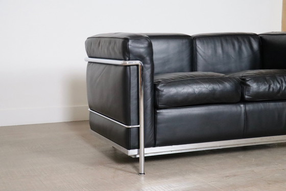 Image 1 of Vintage Cassina Lc2 Zweisitzer Sofa von Charlotte Perriand und Le Corbusier