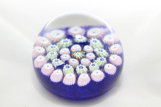 Image 1 of John Deacons John Deacons SCOTLAND Blumenstrauß Millefiori Magnum Briefbeschwerer