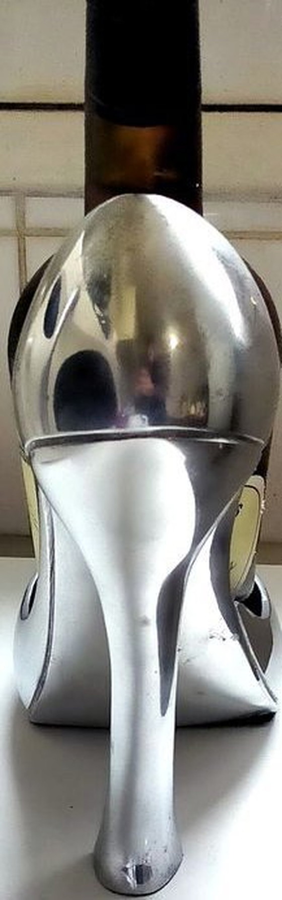 Image 1 of Vintage Flaschenhalter - Nadelabsatz - Verchromter Stahl - Rotes Interieur - 1980