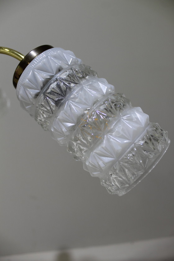 Image 1 of Vintage-Deckenleuchte - 3-Arm, Messing, Glas 1950/60er Jahre
