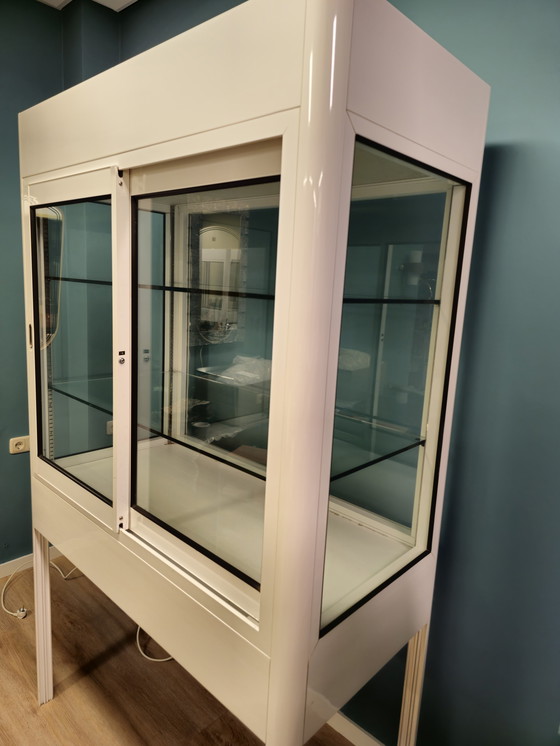 Image 1 of Vintage Vitrine Arztschrank Medizinschrank Vitrine A