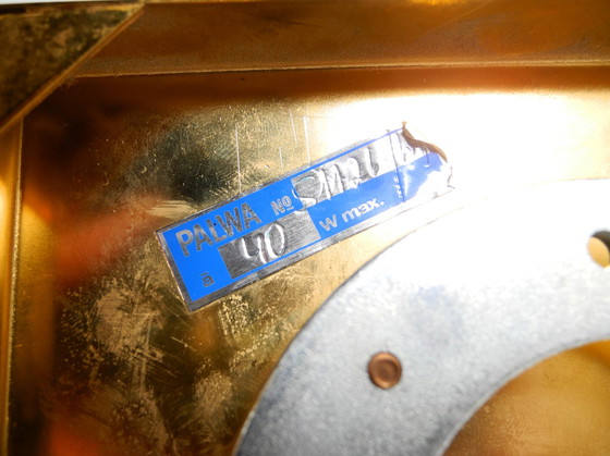 Image 1 of Fantastische kleine Decken- oder Wandleuchte aus Messing von Palwa aus den 70er Jahren mit facettierten Kristallsteinen