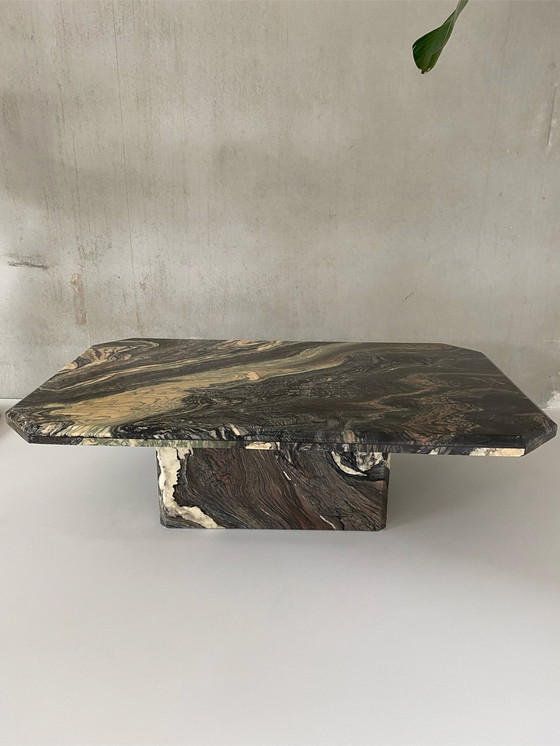 Image 1 of Couchtisch aus Marmor - grüner Marmor