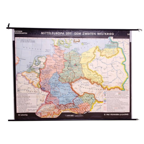 Image 1 of Alte Holzlatten-Schulkarte von Mitteleuropa, Deutschland 1961