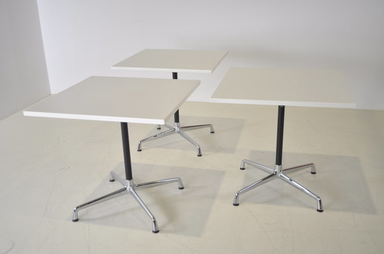 Image 1 of Vitra Eames Contract Tisch