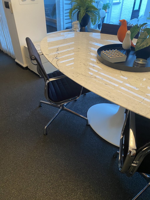 4 Stück Vitra Eames Ea108 Stuhl