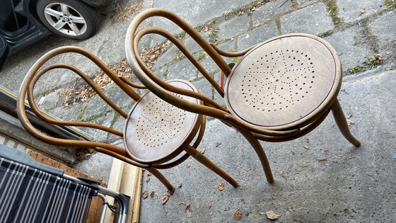 Image 1 of 2x antike Stühle Thonet Nr. 14 - Hoffmann