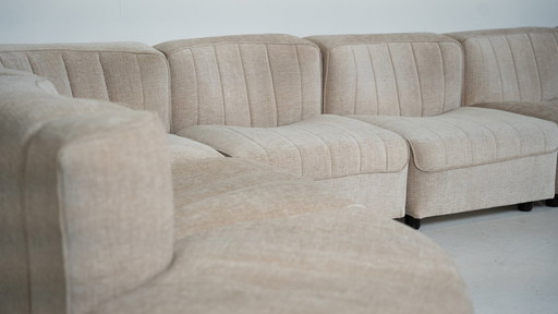 Mid-Century Modulares Sofa Modell '9000' von Tito Agnoli für Arflex, Italien, 1970er Jahre - Neue Polsterung