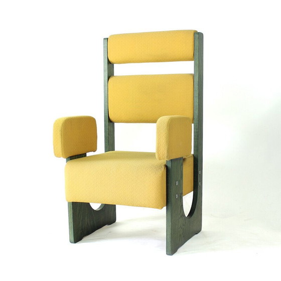 Image 1 of Vintage Thronsessel aus Sperrholz und gelbem Stoff, Tschechoslowakei 1980