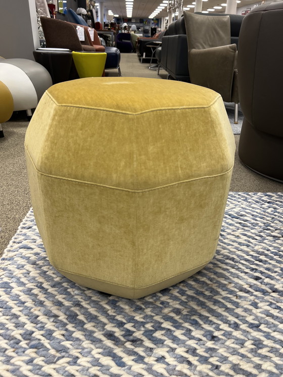 Image 1 of Leolux Amulet Pouf Lucir Stoff Topaz