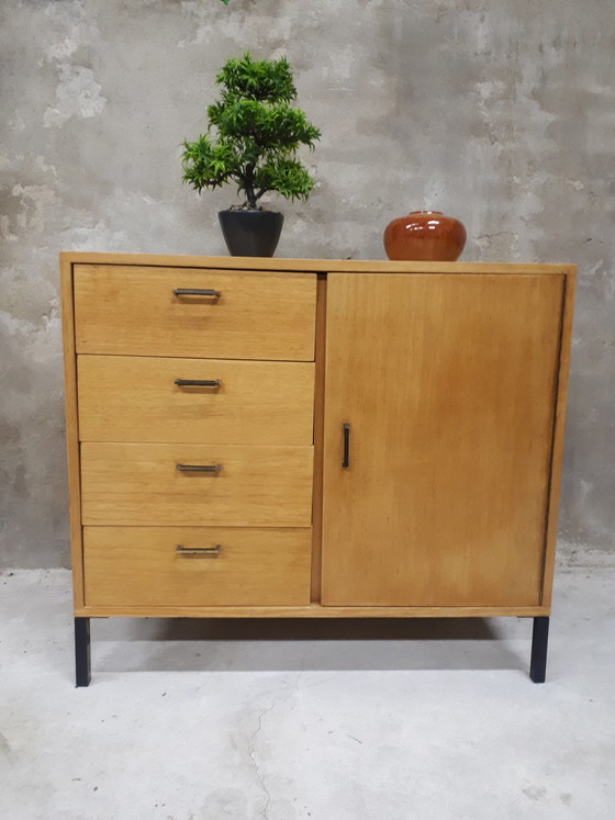 Image 1 of 60er Jahre vintage Plattenspieler Schrank