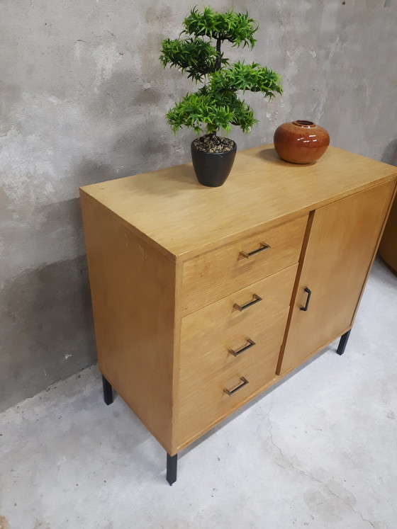 Image 1 of 60er Jahre vintage Plattenspieler Schrank