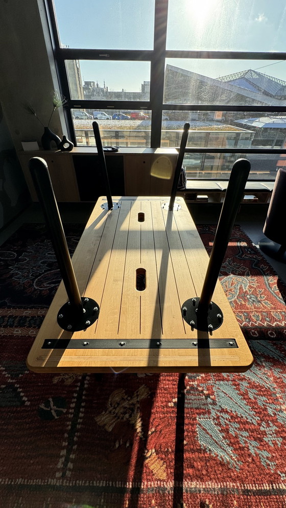 Image 1 of Komplettset - Großer Arbeitstisch mit 6 Setzer-Stühlen