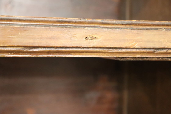 Image 1 of Antiker Kleiderschrank aus massivem Nussbaumholz, spätes 17.