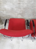 Set aus 2 Designer-Rohrgestellsesseln
