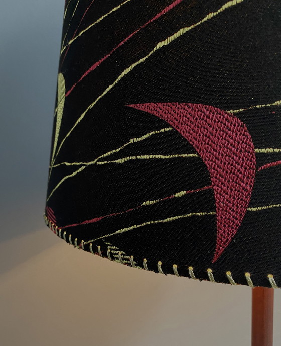 Image 1 of Dänische Stehlampe aus Teakholz mit Schwarz und Rot , Gelb Schirm aus den 1960er Jahren