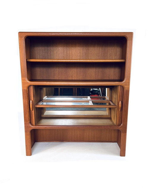 Dyrlund Barschrank '70