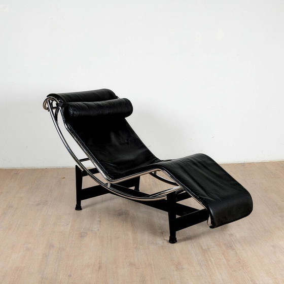 Image 1 of Loungesessel "LC4" von Pierre Jeanneret und Charlotte Perriand für Cassina, 1920