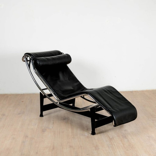 Loungesessel "LC4" von Pierre Jeanneret und Charlotte Perriand für Cassina, 1920