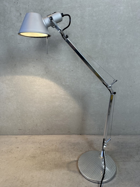 Image 1 of Moderne Schreibtischlampe Artemide Tolomeo