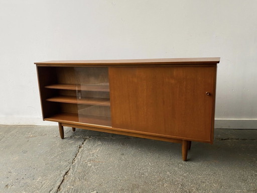 1960'S Mid-Century Teak Bücherregal von Avalon mit Schiebetüren