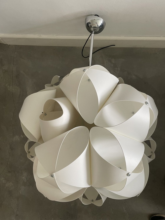 Image 1 of Ortensia von QAYOT Designer-Lampe