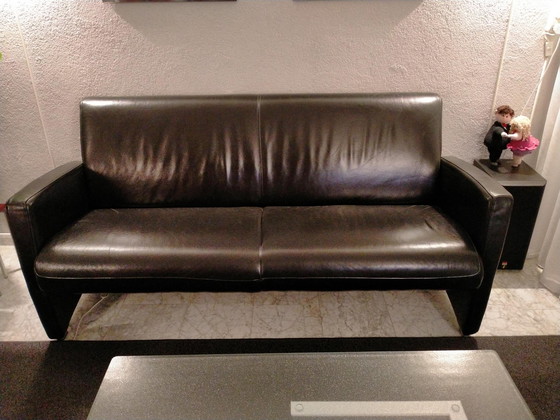 Image 1 of Montel Bank